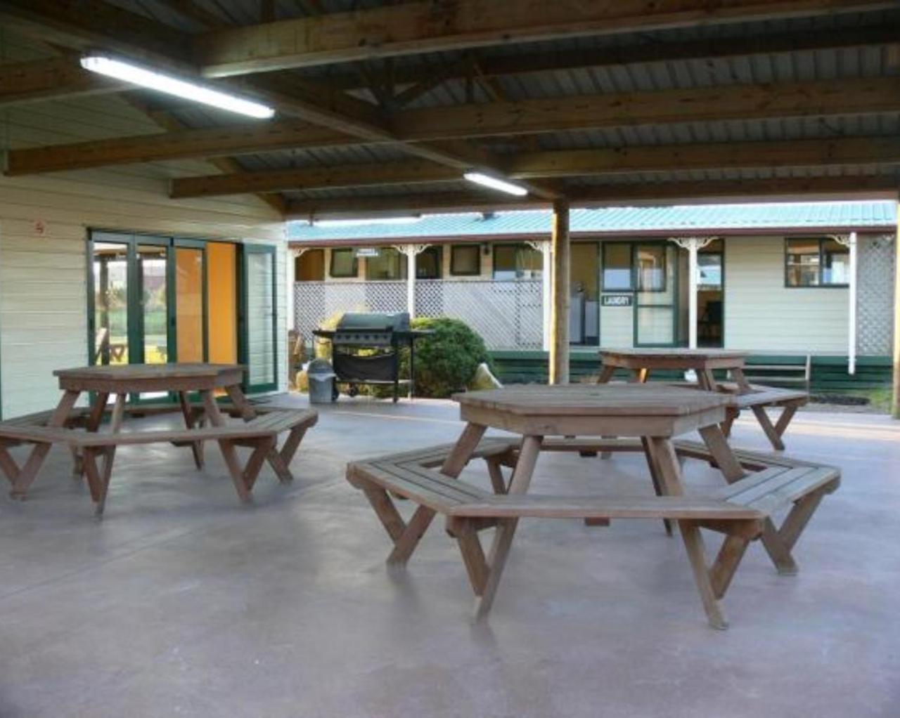 Otorohanga Kiwi Holiday Park Екстериор снимка